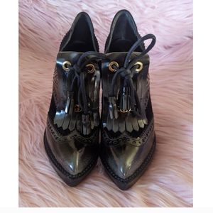 GUCCI Old Wimbledon Black Brogue Ankle Shoes